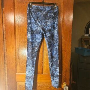 Under Armour HeatGear Compression Leggings Womens Medium M Black Blue Sporty